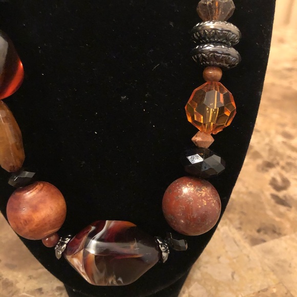 Statement necklaces - Picture 2 of 8